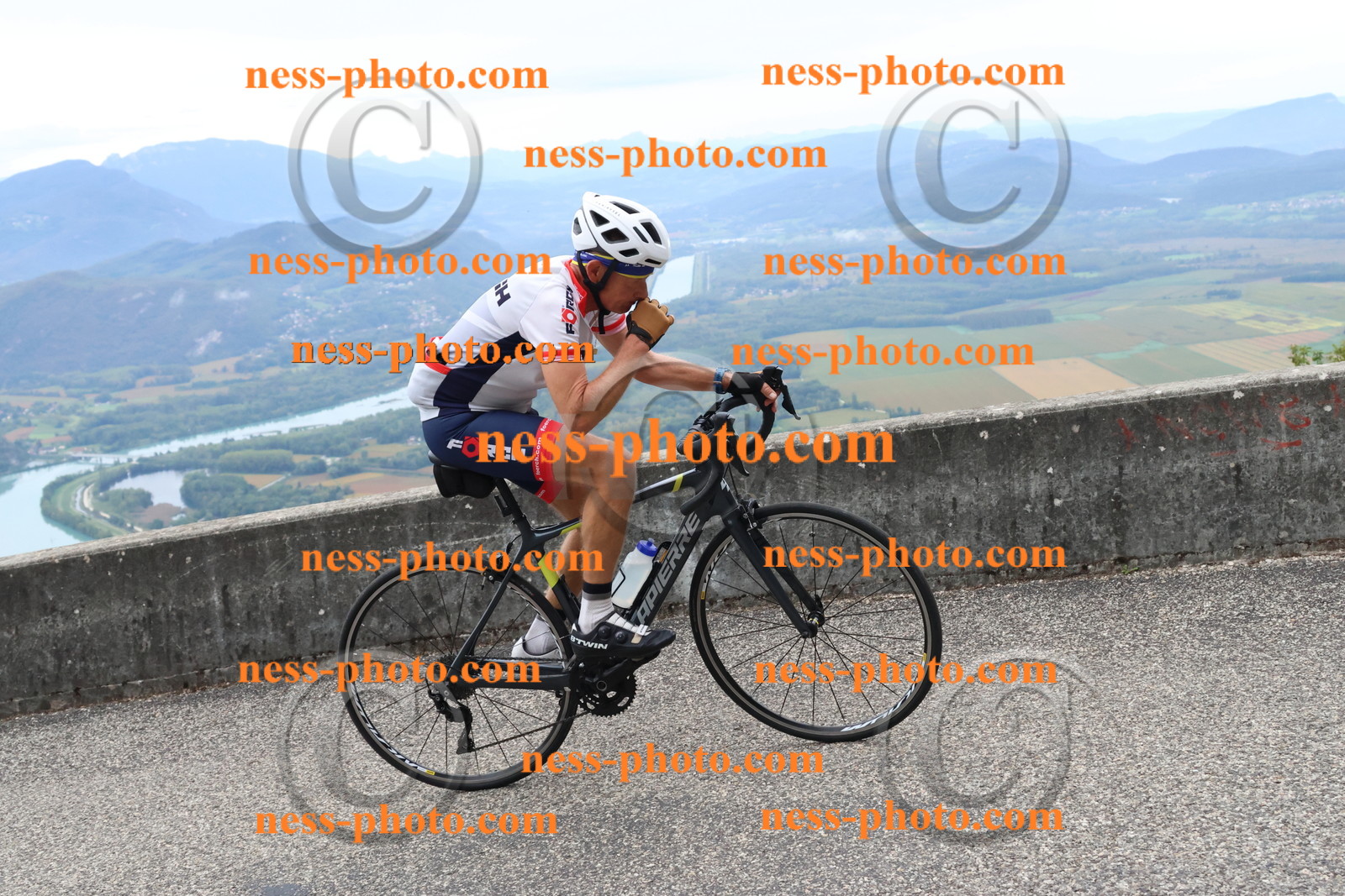 Col du Grand Colombier (281).JPG