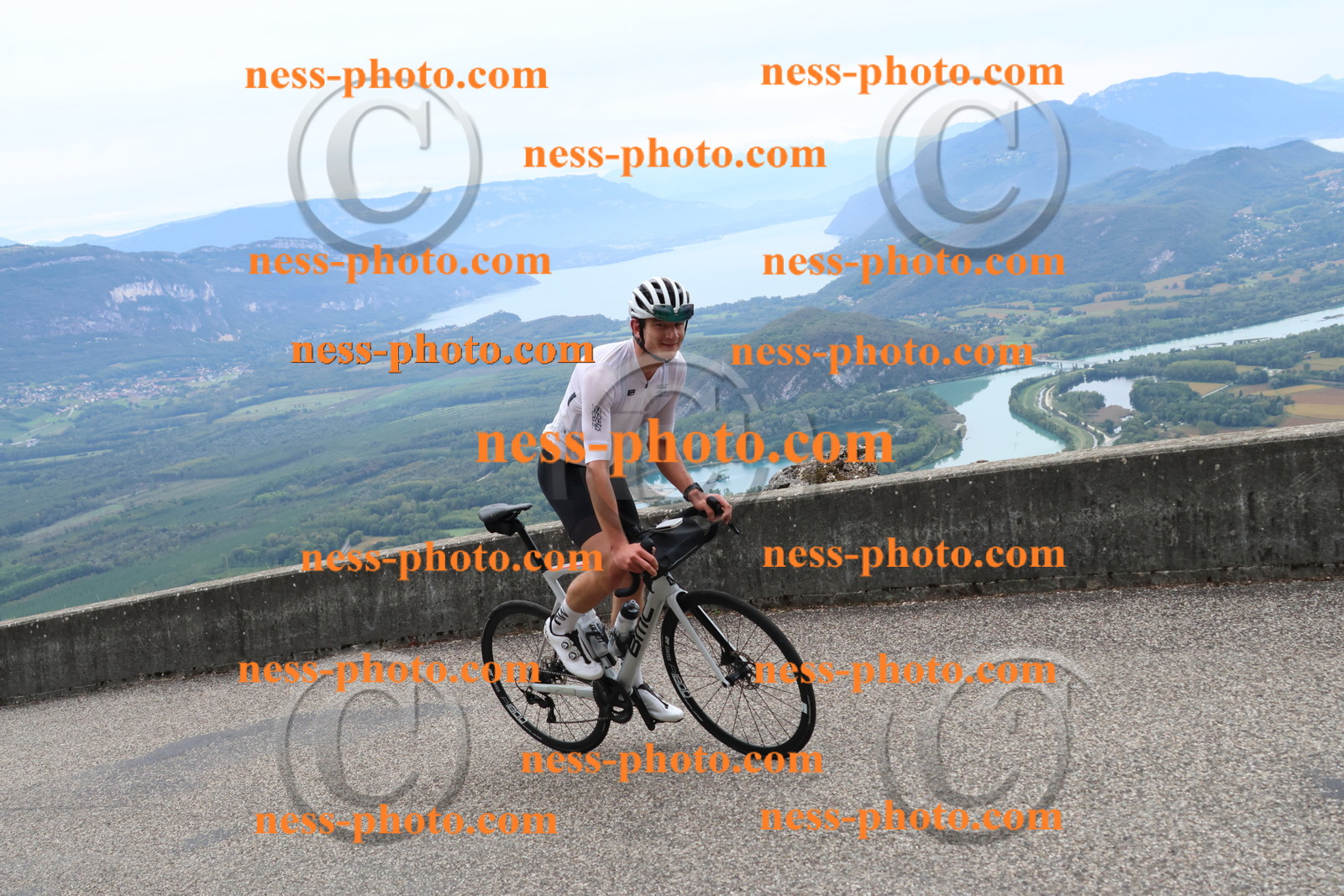 Col du Grand Colombier (1338).JPG