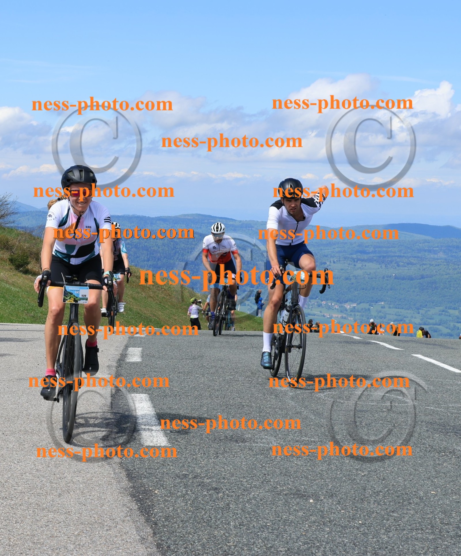 Col du Grand Colombier (1127).JPG