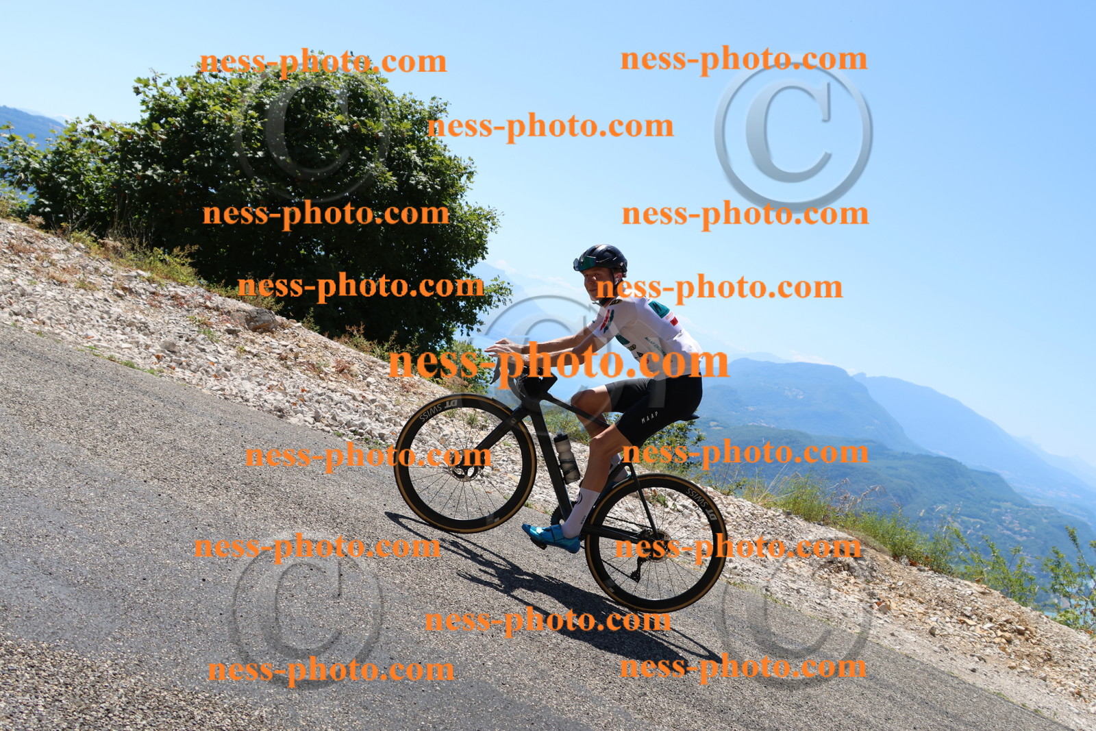 Col du Grand colombier (151).JPG