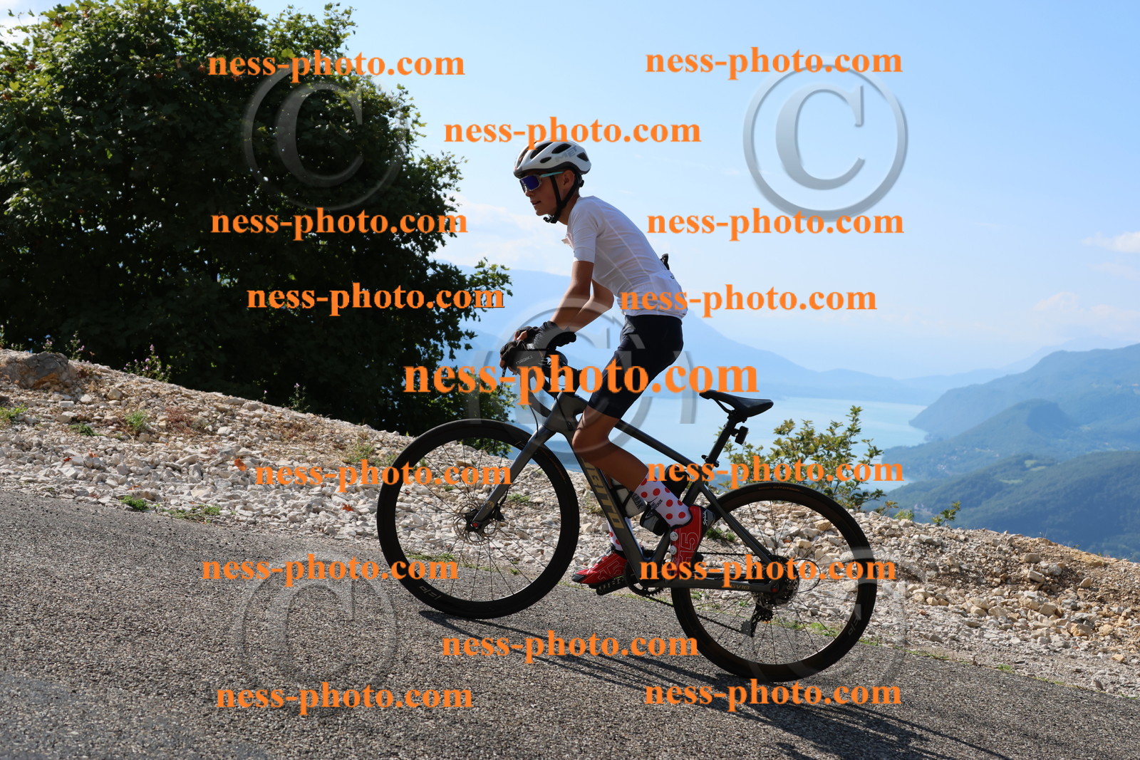 Col du Grand Colombier (37).JPG