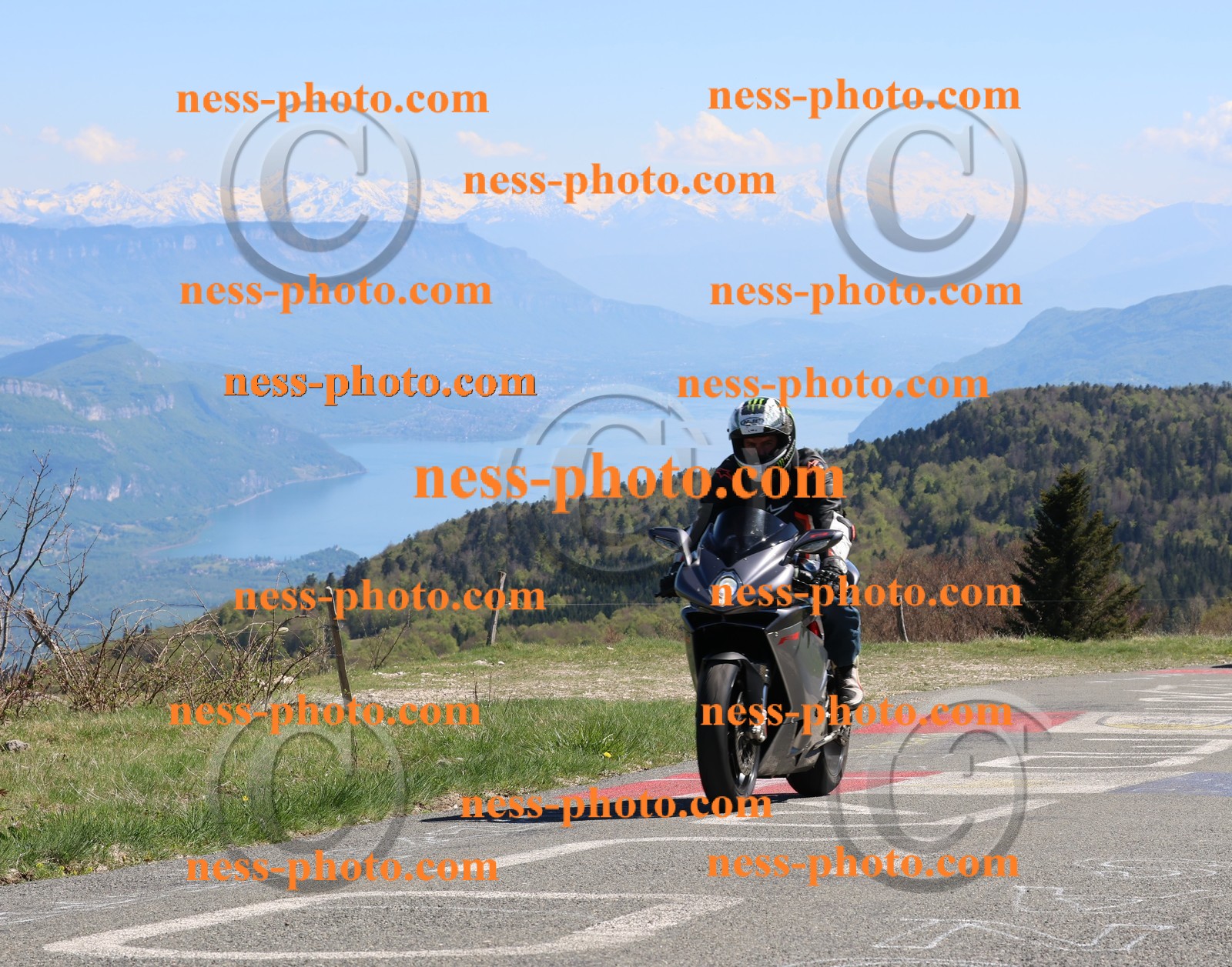 Col du Grand Colombier (280).JPG