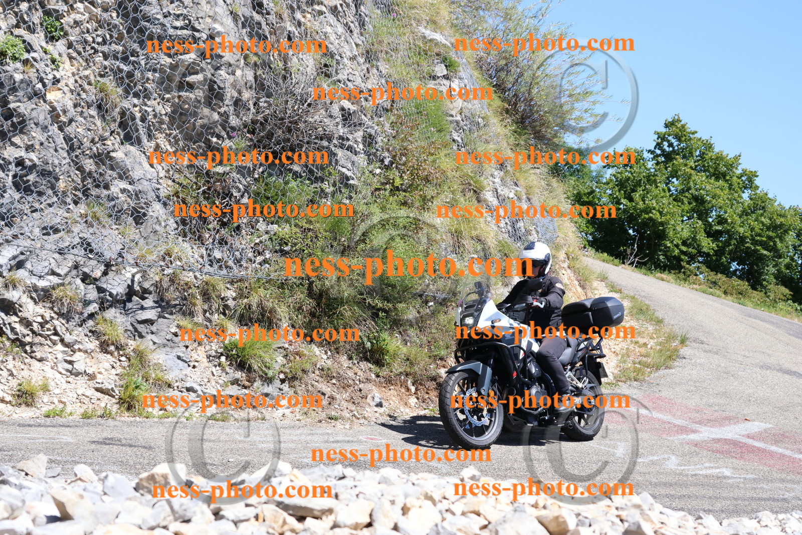 Col du Grand Colombier (113).JPG