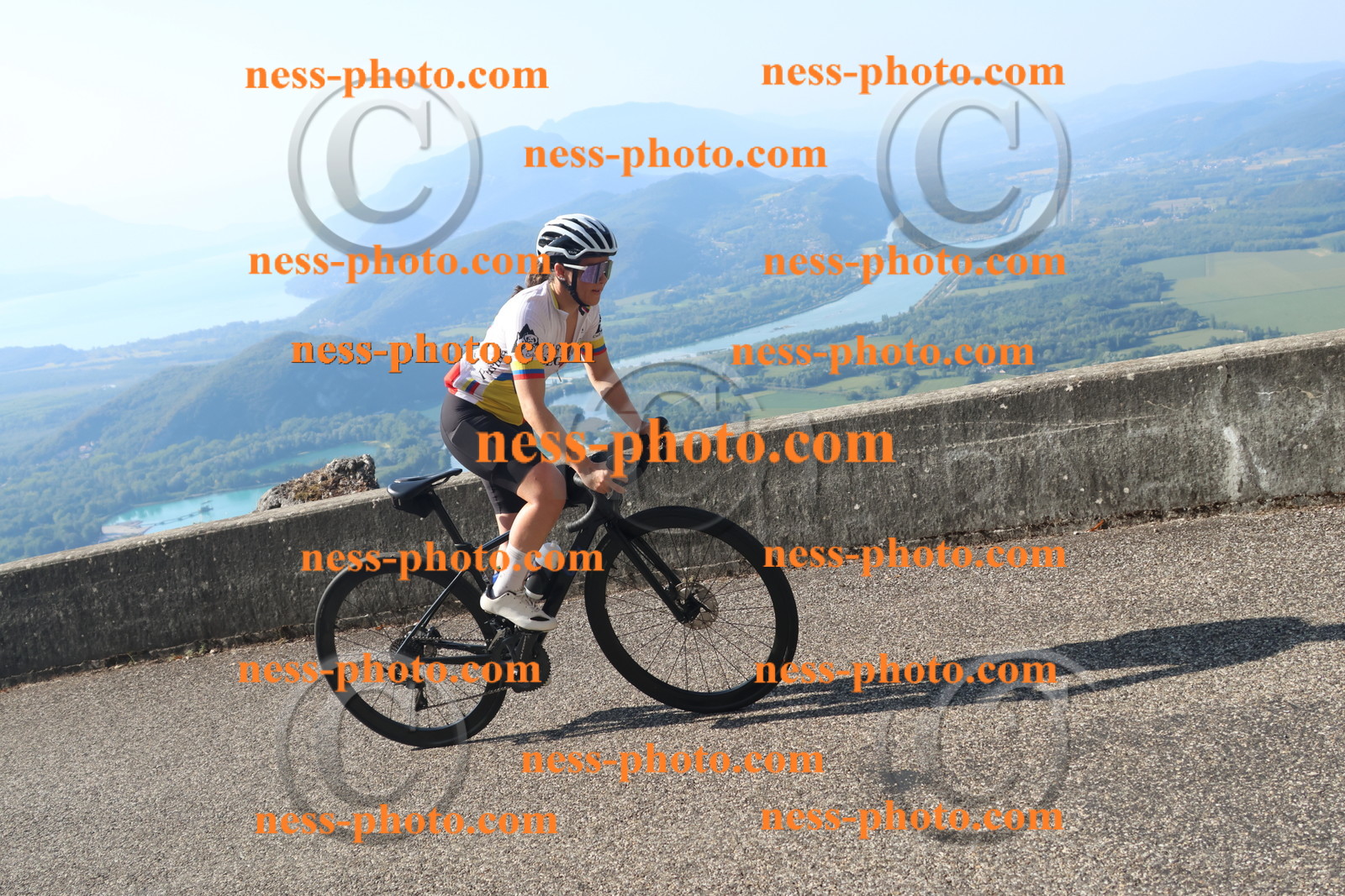 Col du Grand Colombier (1696).JPG