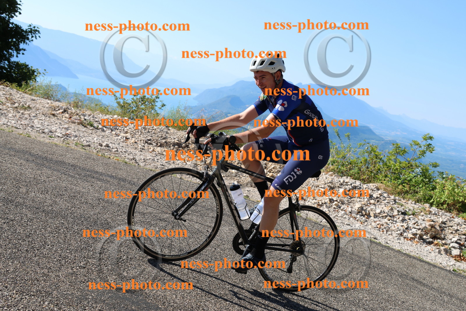 Col du Grand Colombier (1104).JPG