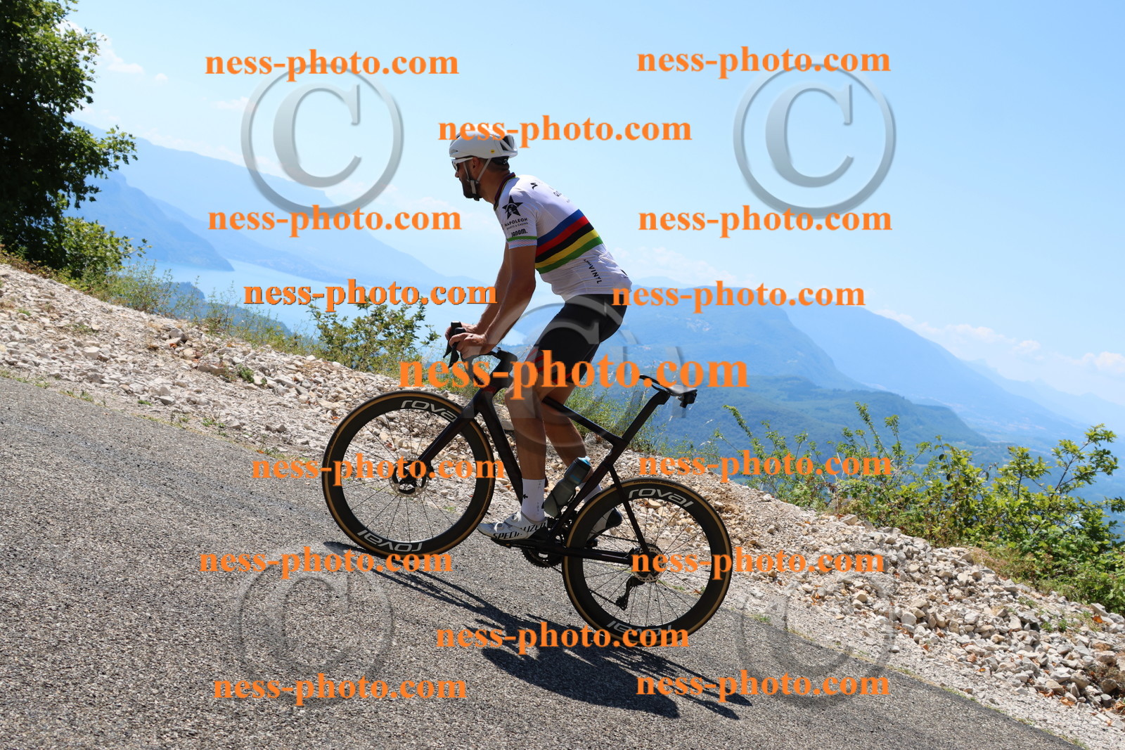 Col du Grand Colombier (2460).JPG