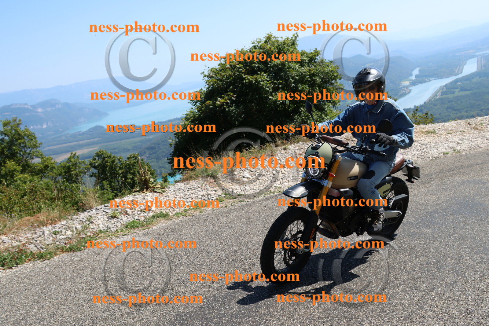 Col du Grand Colombier (96).JPG